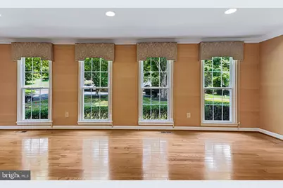 7416 Royal Dominion Drive, Bethesda, MD 20817 - Photo 17