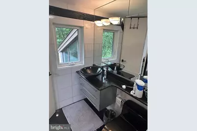 6005 Neilwood, North Bethesda, MD 20852 - Photo 35