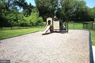 9580 Nature Trl, Montgomery Village, MD 20886 - Photo 43
