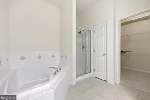 7 Booth St, Gaithersburg, MD 20878 - Photo 11