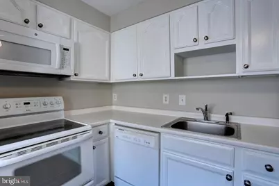 8906 Battery Place #4, Bethesda, MD 20814 - Photo 15