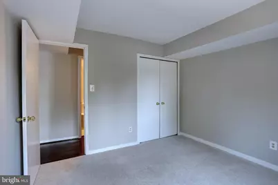 8906 Battery Place #4, Bethesda, MD 20814 - Photo 5