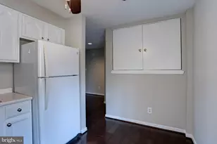8906 Battery Pl, Bethesda, MD 20814 - Photo 17