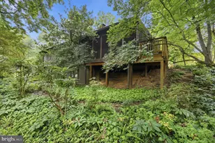 11501 Brandy Hall Ln, Gaithersburg, MD 20878 - Photo 49