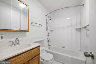 11501 Brandy Hall Ln, Gaithersburg, MD 20878 - Photo 33