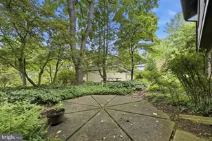 11501 Brandy Hall Ln, Gaithersburg, MD 20878 - Photo 47