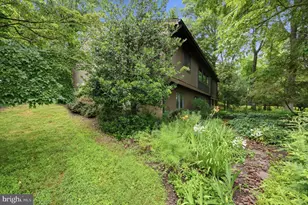 11501 Brandy Hall Ln, Gaithersburg, MD 20878 - Photo 47