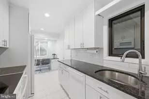 11501 Brandy Hall Ln, Gaithersburg, MD 20878 - Photo 17