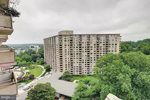 5225 Pooks Hill Rd, Bethesda, MD 20814 - Photo 13