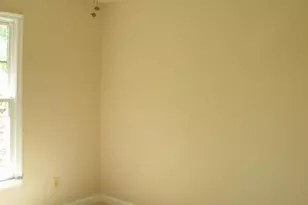 225 Deer Meadow Ln, Rockville, MD 20850 - Photo 9