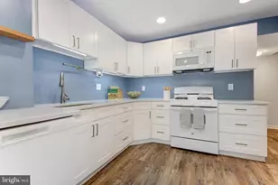 18714 Walkers Choice Rd, Montgomery Village, MD 20877 - Photo 7