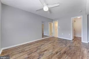 18714 Walkers Choice Rd, Montgomery Village, MD 20877 - Photo 11