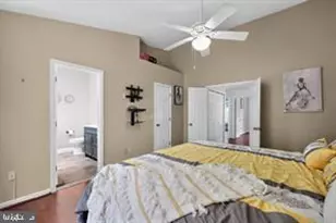 10 Augustine Ct, Gaithersburg, MD 20879 - Photo 15