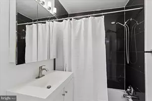 10518 Weymouth St, Bethesda, MD 20814 - Photo 19