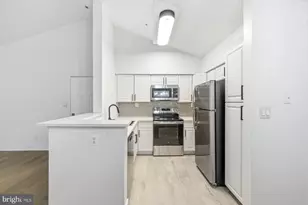 18510 Boysenberry Dr, Gaithersburg, MD 20879 - Photo 13