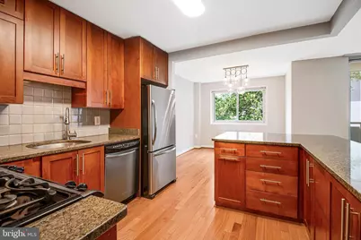7333 New Hampshire Avenue #420W, Takoma Park, MD 20912 - Photo 7