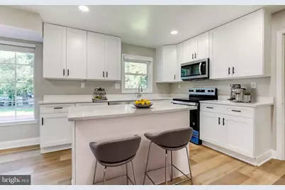 8736 Falls Chapel Way, Potomac, MD 20854 - Photo 11
