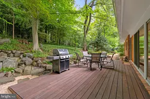 8004 Park Overlook Dr, Bethesda, MD 20817 - Photo 57