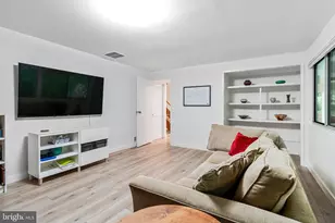 8004 Park Overlook Dr, Bethesda, MD 20817 - Photo 51
