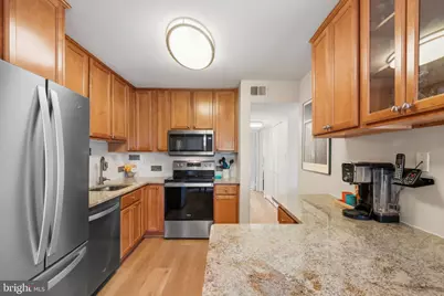 9111 Centerway Road, Gaithersburg, MD 20879 - Photo 7