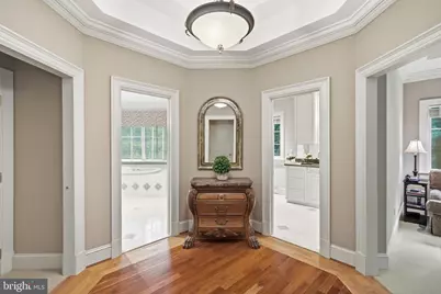 9833 Avenel Farm Drive, Potomac, MD 20854 - Photo 19
