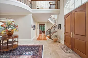 9833 Avenel Farm Dr, Potomac, MD 20854 - Photo 5