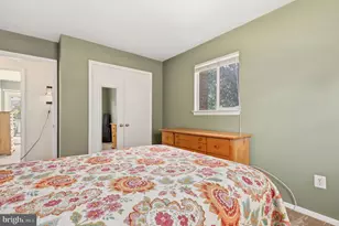 24312 Log House Rd, Gaithersburg, MD 20882 - Photo 17