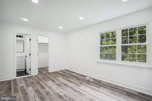 8648 Watershed Ct, Gaithersburg, MD 20877 - Photo 23