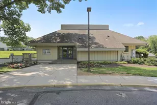 8648 Watershed Ct, Gaithersburg, MD 20877 - Photo 47