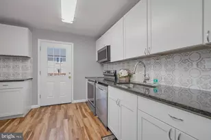 214 Pender Pl, Rockville, MD 20850 - Photo 13