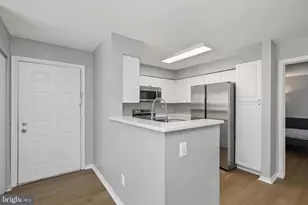 18537 Boysenberry Dr, Gaithersburg, MD 20879 - Photo 11