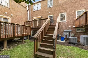 4880 Chevy Chase Dr, Chevy Chase, MD 20815 - Photo 29