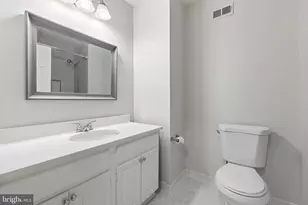 4880 Chevy Chase Dr, Chevy Chase, MD 20815 - Photo 25
