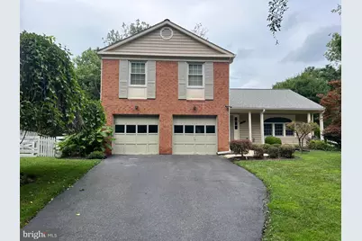 6 Bouldercrest Court, Rockville, MD 20850 - Photo 3