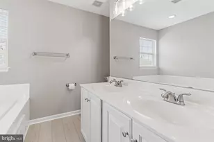 19028 Noble Oak Dr, Germantown, MD 20874 - Photo 19