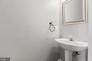 19028 Noble Oak Dr, Germantown, MD 20874 - Photo 15