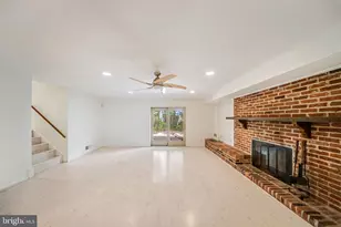 6715 Tildenwood Ln, Rockville, MD 20852 - Photo 11