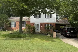 6715 Tildenwood Ln, Rockville, MD 20852 - Photo 1
