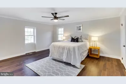 8156 Buckspark Lane E, Potomac, MD 20854 - Photo 15