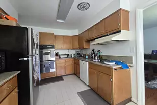6403 Orchid Dr, Bethesda, MD 20817 - Photo 5