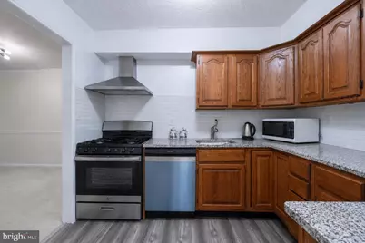 872 College Parkway #301, Rockville, MD 20850 - Photo 13