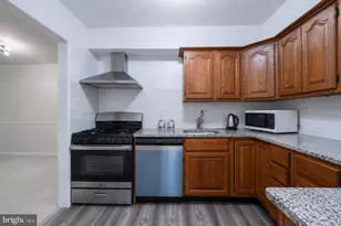 872 College Pkwy, Rockville, MD 20850 - Photo 13
