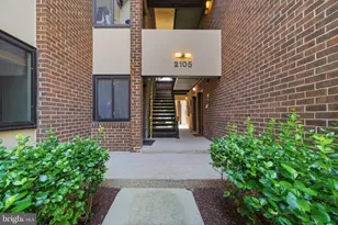 2105 Walsh View Terrace #15-103, Silver Spring, MD 20902 - Photo 3