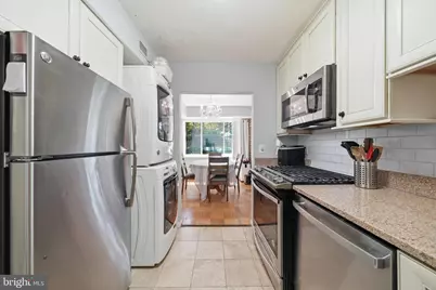 2105 Unit 15-103 Walsh View Terrace #15, Silver Spring, MD 20902 - Photo 11