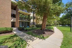 2105 Walsh View Terrace #15-103, Silver Spring, MD 20902 - Photo 41