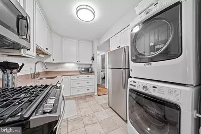 2105 Unit 15-103 Walsh View Terrace #15, Silver Spring, MD 20902 - Photo 7