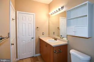 13502 Derry Glen Ct, Germantown, MD 20874 - Photo 15