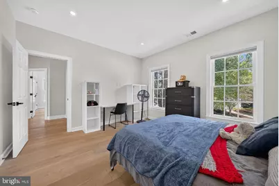 973 Main Street, Gaithersburg, MD 20878 - Photo 29
