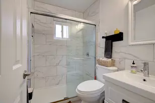8203 Roanoke Ave, Takoma Park, MD 20912 - Photo 23