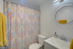 8203 Roanoke Ave, Takoma Park, MD 20912 - Photo 13
